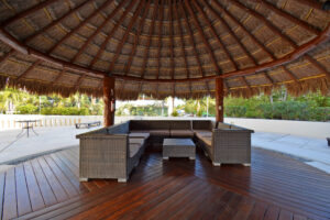 EXCLUSIVE 2-BEDROOM CONDO JUST STEPS FROM THE BEACH