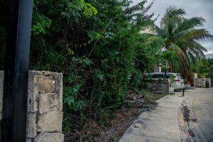 RESIDENTIAL LOT IN GATED COMMUNITY