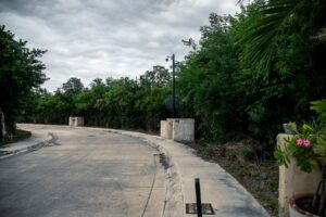 RESIDENTIAL LOT IN GATED COMMUNITY