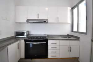 CONTEMPORARY ELEGANCE IN A PRIME DESTINATION