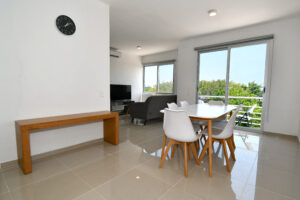 CONTEMPORARY ELEGANCE IN A PRIME DESTINATION