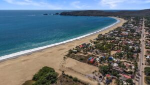 Lot Perla 6 | Privileged beachfront location, Punta Pérula