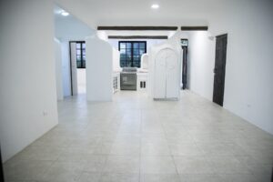 LAS BRISAS RESIDENCES – B302