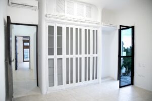 LAS BRISAS RESIDENCES – B302