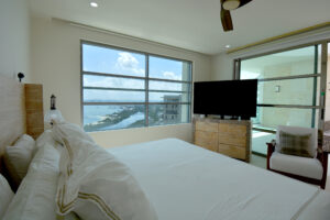 STUNNING OCEANFRONT PENTHOUSE WITH CARIBBEAN VIEWS