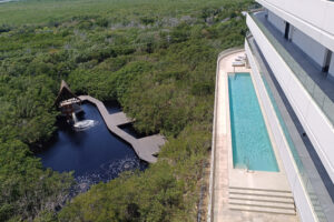 PRIVATE RESIDENCE OCEANFRONT OF CARIBBEAN SEA – TOTAL ELEGANCE IN EVERY DETAIL