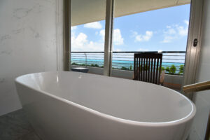 PRIVATE RESIDENCE OCEANFRONT OF CARIBBEAN SEA – TOTAL ELEGANCE IN EVERY DETAIL