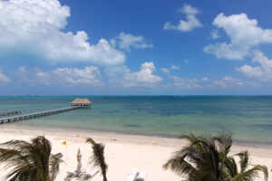 PRIVATE RESIDENCE OCEANFRONT OF CARIBBEAN SEA – TOTAL ELEGANCE IN EVERY DETAIL
