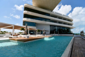 PRIVATE RESIDENCE OCEANFRONT OF CARIBBEAN SEA – TOTAL ELEGANCE IN EVERY DETAIL