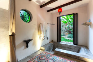 Private modern colonial estate with lush gardens in Mérida’s Historic Center