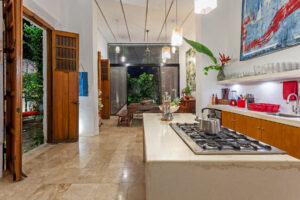 Private modern colonial estate with lush gardens in Mérida’s Historic Center