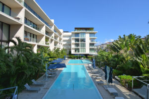 BRIGHT APARTMENT IN UNMATCHED LOCATION