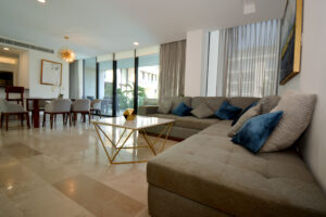 BRIGHT APARTMENT IN UNMATCHED LOCATION