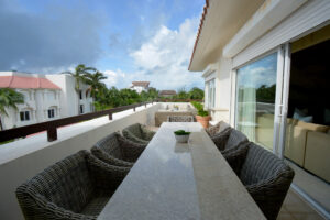 BEACHFRONT PARADISE PH