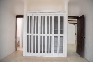 LAS BRISAS RESIDENCES – 6 CONDO COMPOUND