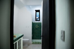 LAS BRISAS RESIDENCES – B301