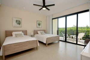 SERENE LIFE IN A CONTEMPORARY VILLA
