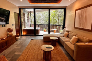 LUUM ZAMA GEM, 2 BEDROOMS WITH WHIRLPOOL TUB AND PRIVATE TERRACE