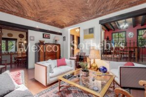 Casa Bonfil Batalla
