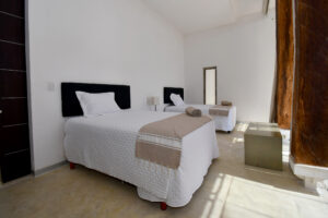 Coastal oasis high ceilings in Mamitas Beach