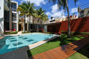 Coastal oasis high ceilings in Mamitas Beach