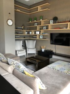 Spacious Terrace Apartment with Mountain Views