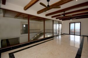 PLAYA PARAISO BEACHFRONT TRES LEONES VILLA