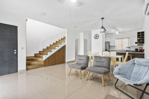 Casa El Roble Rojo | Family Home with Garden & Pool, Jarretaderas