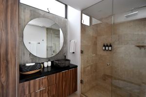Exclusive Pent-house with Private Whirlpool Tub