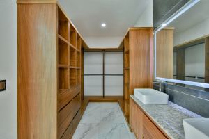 Residencia Contemporánea Coto Baluarte Casa Fuerte en Venta