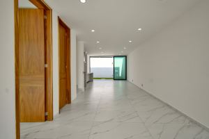 Residencia Contemporánea Coto Baluarte Casa Fuerte en Venta