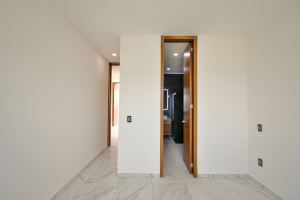 Residencia Contemporánea Coto Baluarte Casa Fuerte en Venta