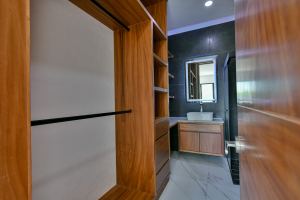 Residencia Contemporánea Coto Baluarte Casa Fuerte en Venta