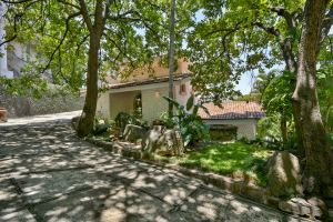 Price Improvement, Residencia Bosque Mediterráneo en Cañadas