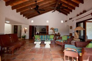 OCEANVIEW TROPICAL ESCAPE RETREAT