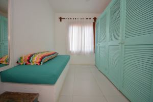 OCEANVIEW TROPICAL ESCAPE RETREAT