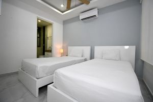 Boutique Building in Downtown Playa del Carmen