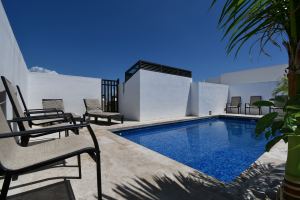 Boutique Building in Downtown Playa del Carmen
