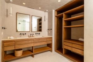 UAVI 3 -301 | A sublime beachfront lifestyle, Litibú