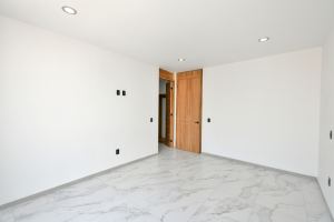 Residencia Contemporánea Coto Bastión Casa Fuerte en Venta