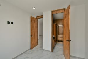 Residencia Contemporánea Coto Bastión Casa Fuerte en Venta