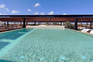 Amelia Private Breeze Penthouse