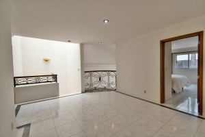 Casa en Renta en Paseo de Los Virreyes