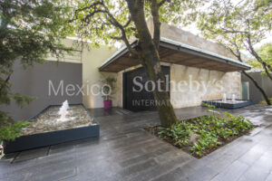 Casa Privada Arteaga y Salazar