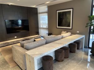 Skyline Residence with Cerro de la Silla Views