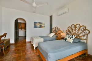Residencia Frente al Mar en Venta |Villas Las Fuentes, Club Santiago, Manzanillo