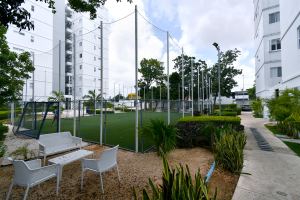 Prime Location & Family Amenities