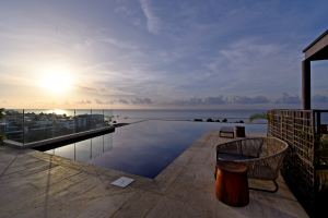 Three-Bedroom Blue Horizon Penthouse