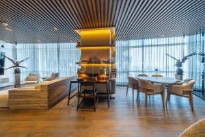 St Regis 23