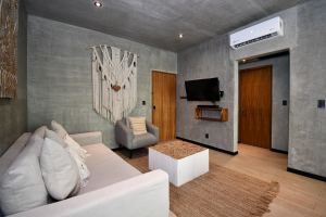 Tuk Tulum Viento 109 | Design, Art and Comfort